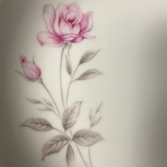 6 Royal Cameo “Regina Rose” Fine China Berry Bowls | Japan 3307 | 5-3/4” - Picture 3 of 6